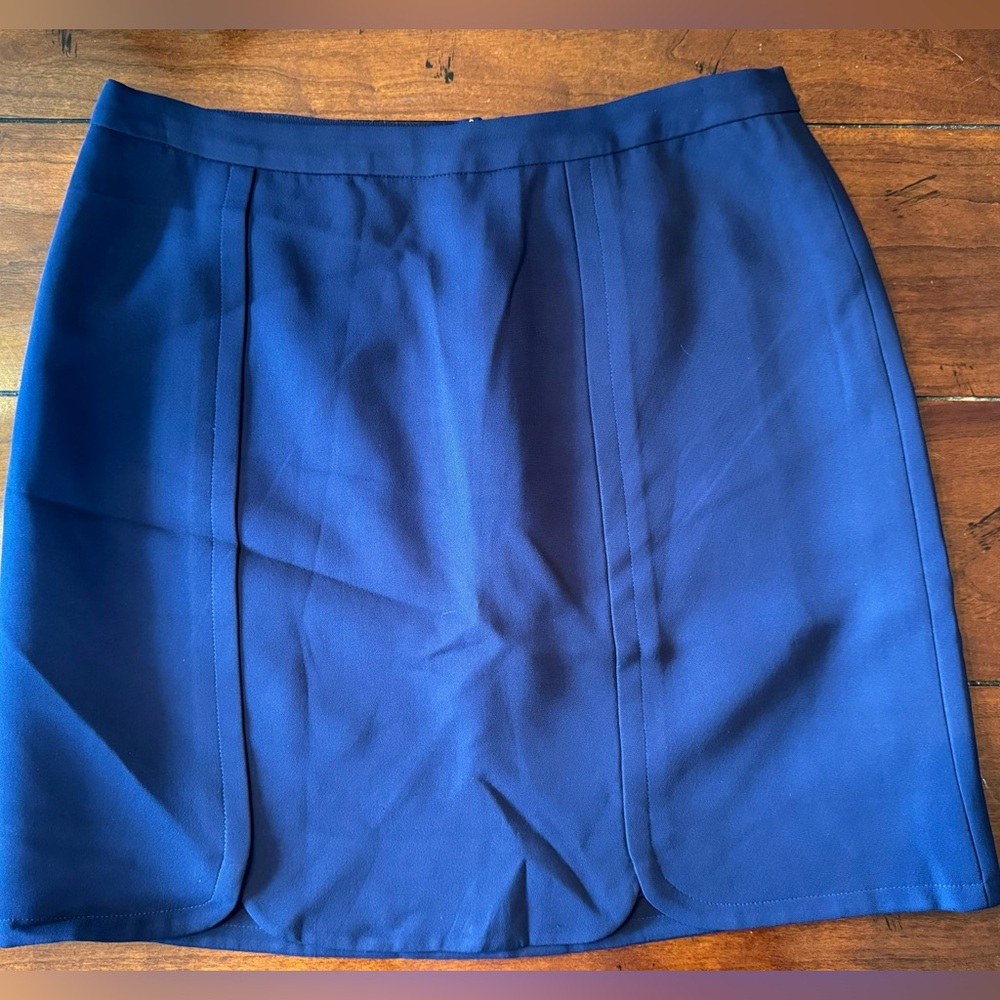 Draper James Nassau Navy ‘Margaret’ Skirt- Size 6 - Picture 3 of 9